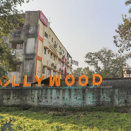 Spot On 10470 Hollywood Joka Hotel Bhasa Ngoại thất bức ảnh