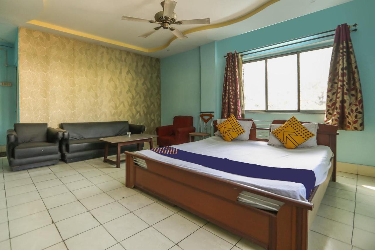 Spot On 10470 Hollywood Joka Hotel Bhasa Ngoại thất bức ảnh