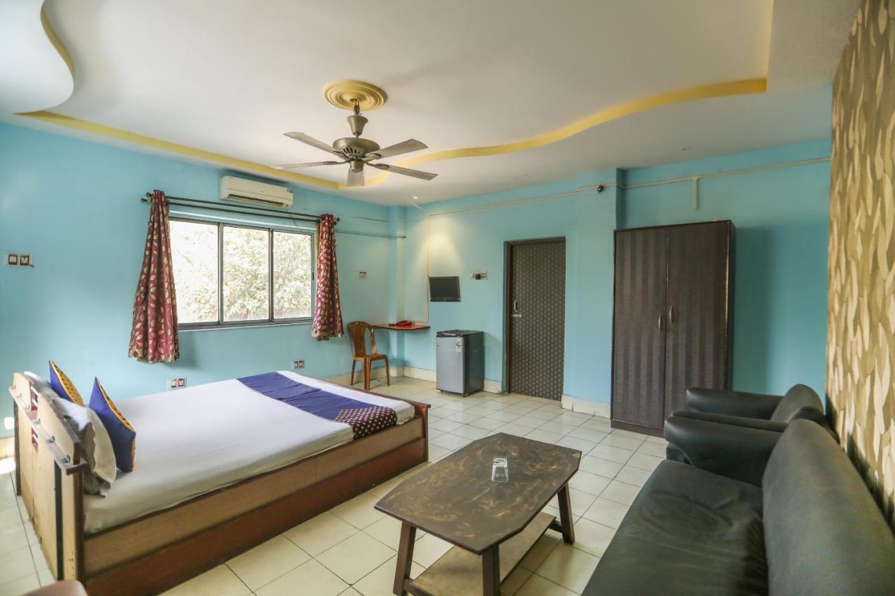 Spot On 10470 Hollywood Joka Hotel Bhasa Ngoại thất bức ảnh