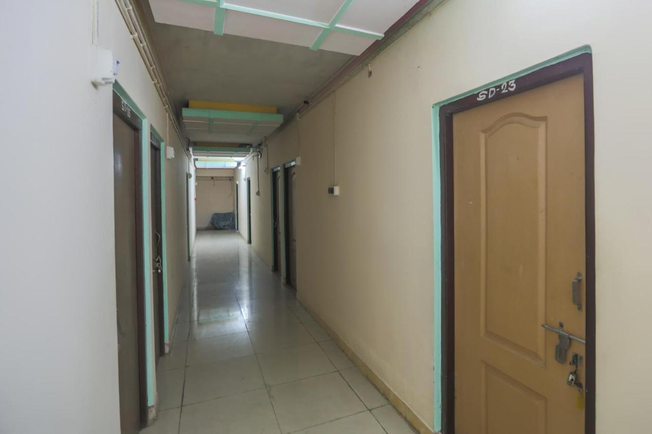 Spot On 10470 Hollywood Joka Hotel Bhasa Ngoại thất bức ảnh